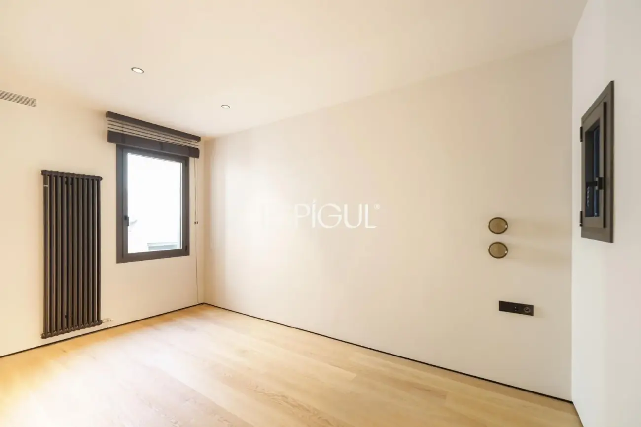 Penthouse exclusif à vendre avec terrasse rue Muntaner, Barcelone