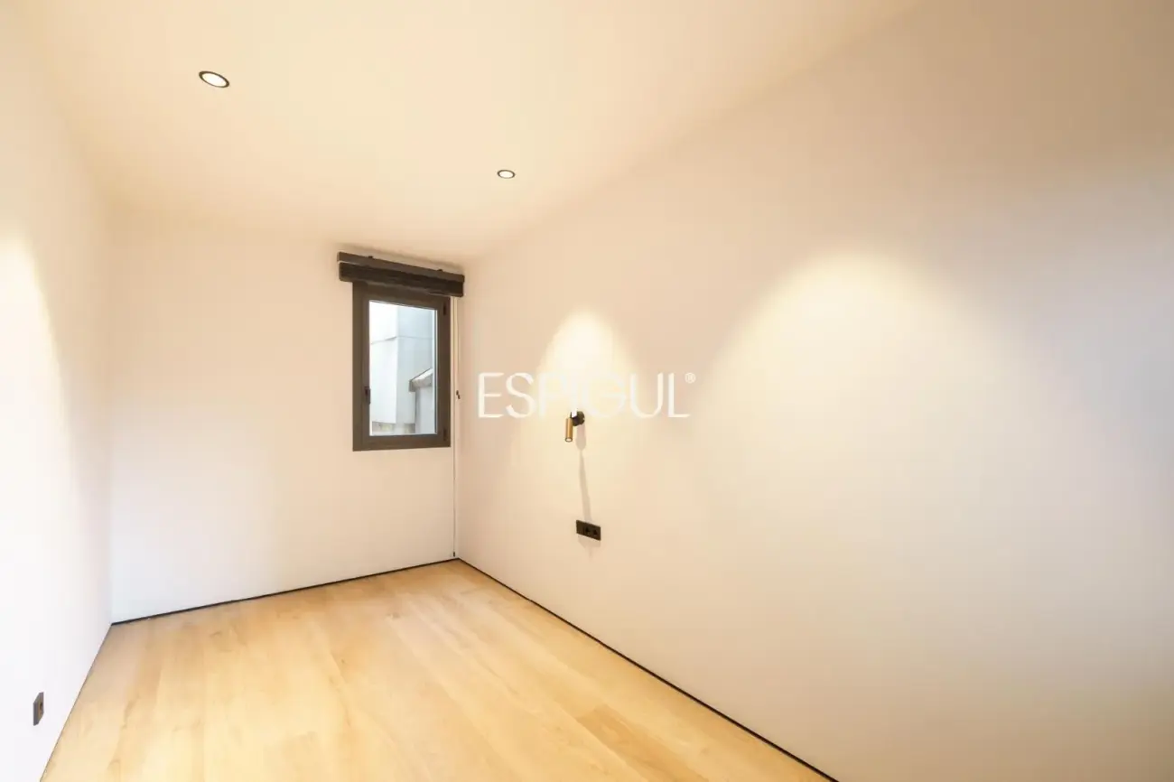 Penthouse exclusif à vendre avec terrasse rue Muntaner, Barcelone