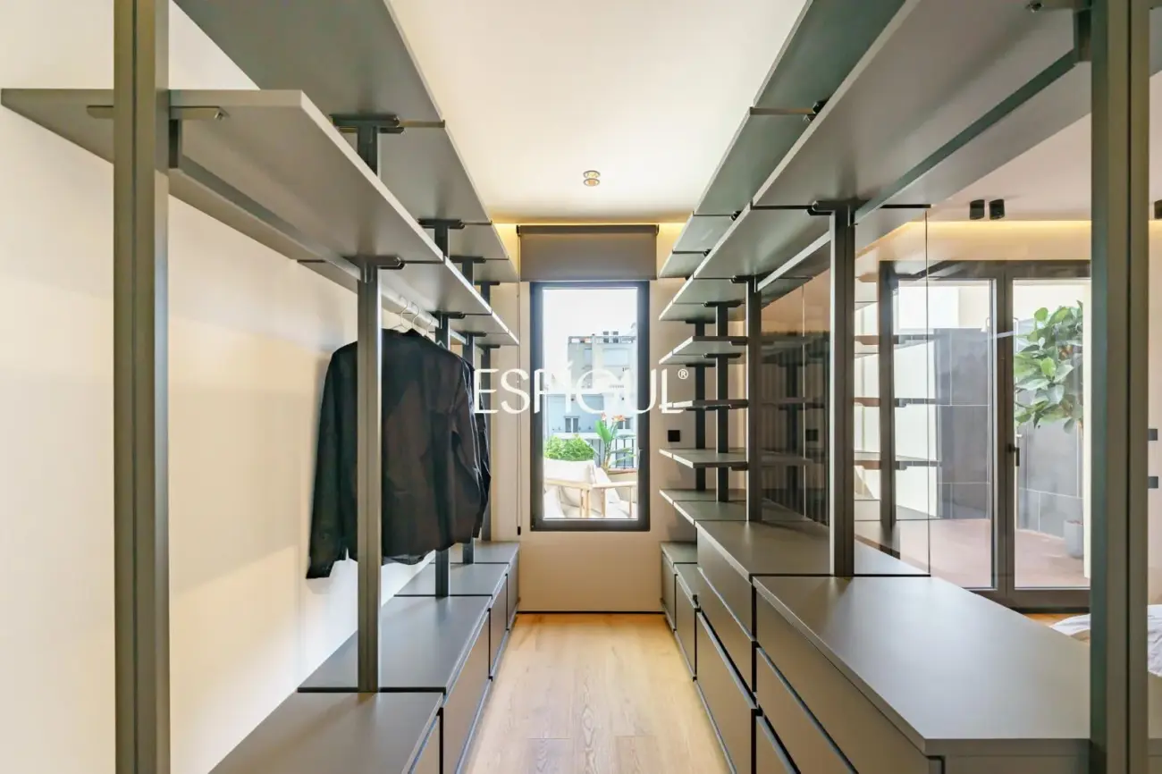 Penthouse exclusif à vendre avec terrasse rue Muntaner, Barcelone