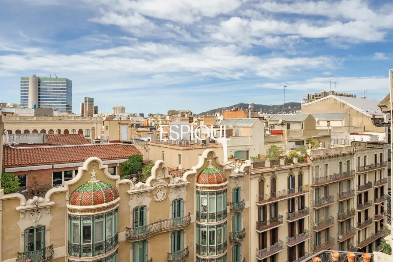 Penthouse exclusif à vendre avec terrasse rue Muntaner, Barcelone