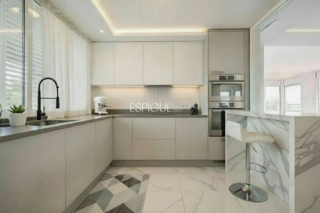 Attique à vendre à Finestrelles, Esplugues de Llobregat