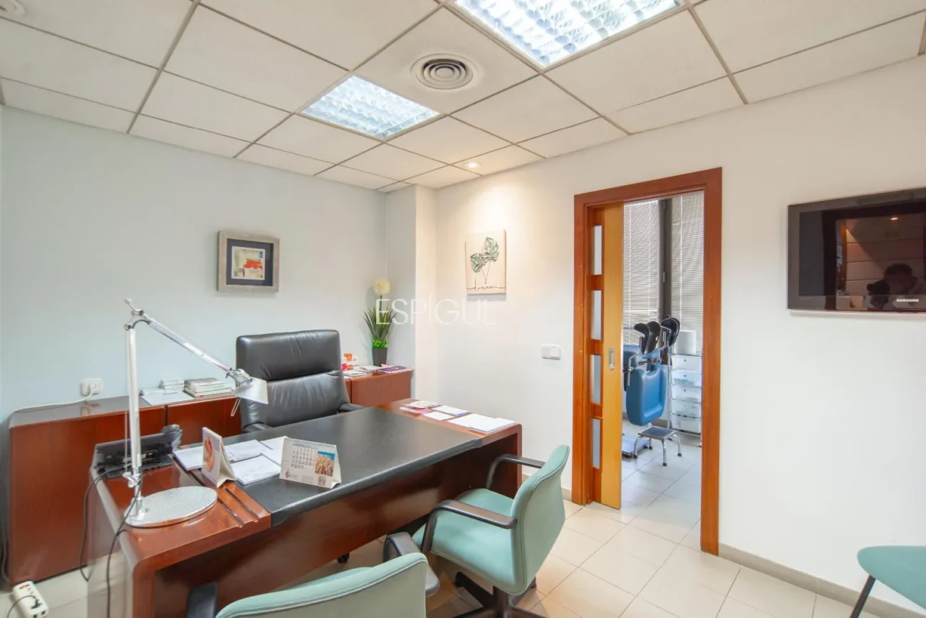 Ático para reformar en Girona