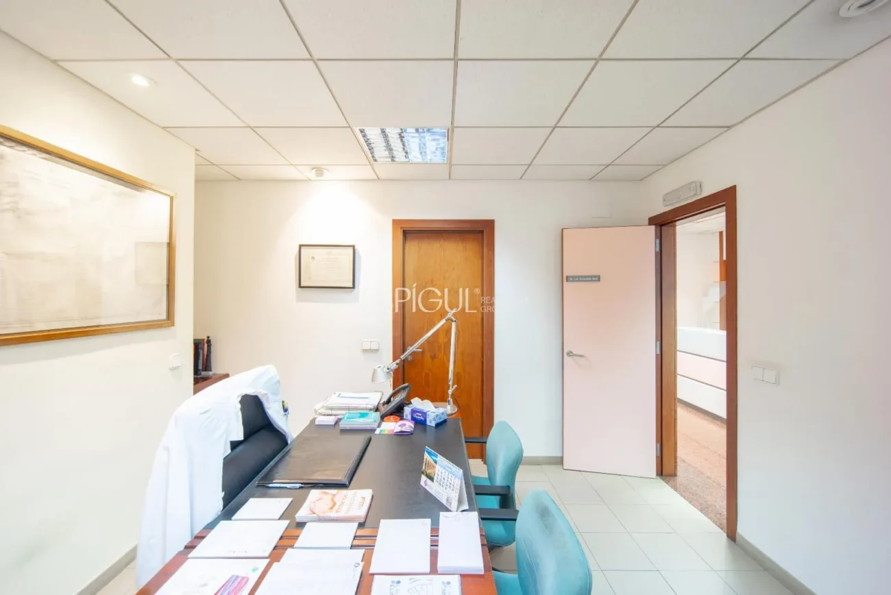 Ático para reformar en Girona