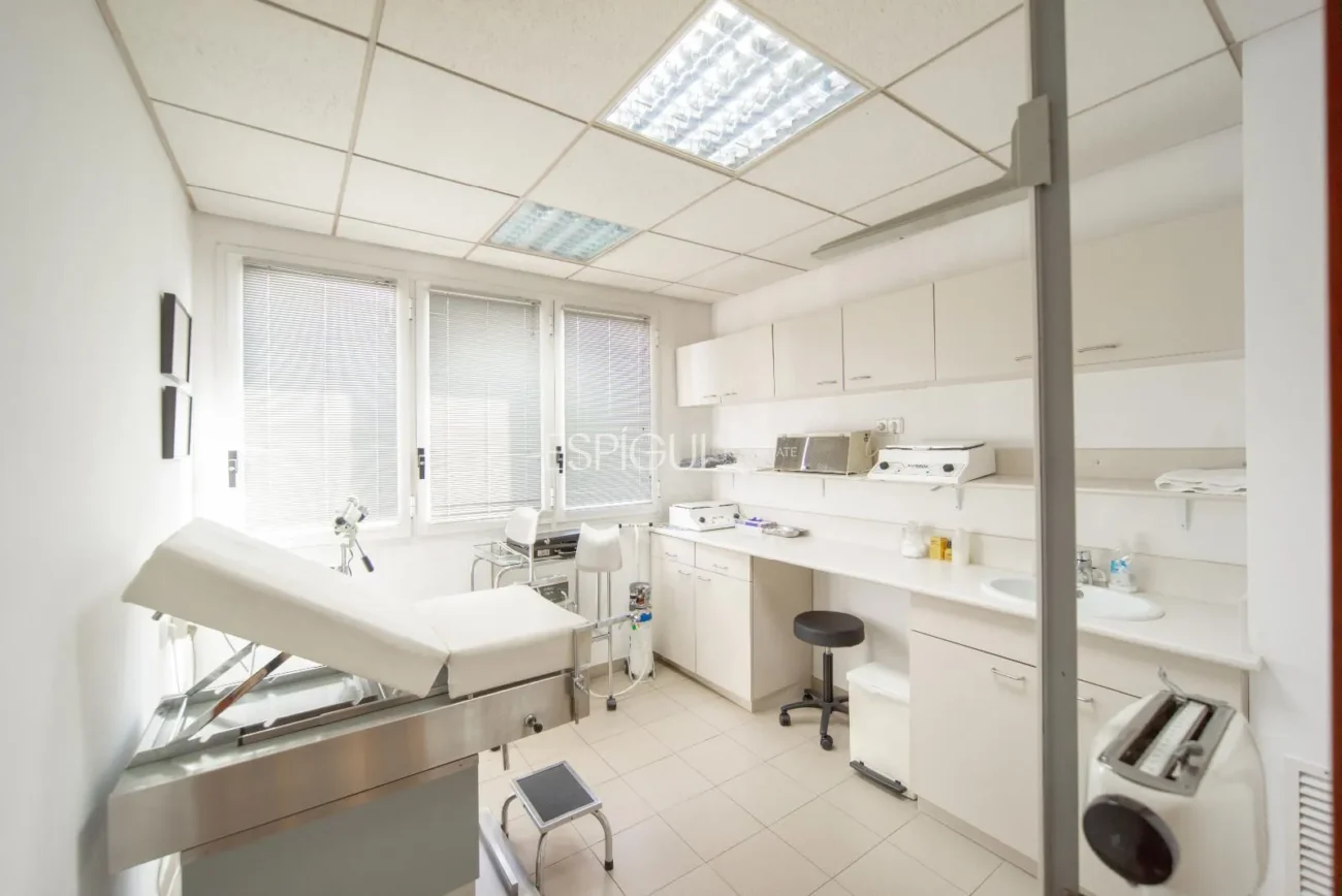 Ático para reformar en Girona