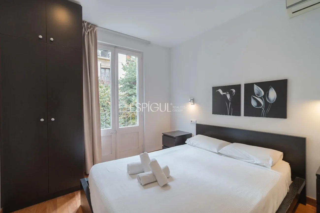 Block for Sale in the Heart of Rambla De Girona.