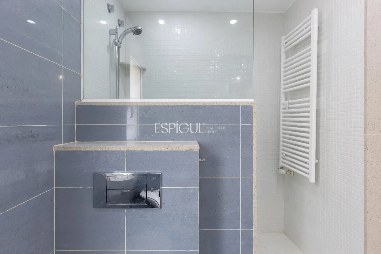 Schönes Haus mit 5 Schlafzimmern, Garten und Pool in Can Teixidó