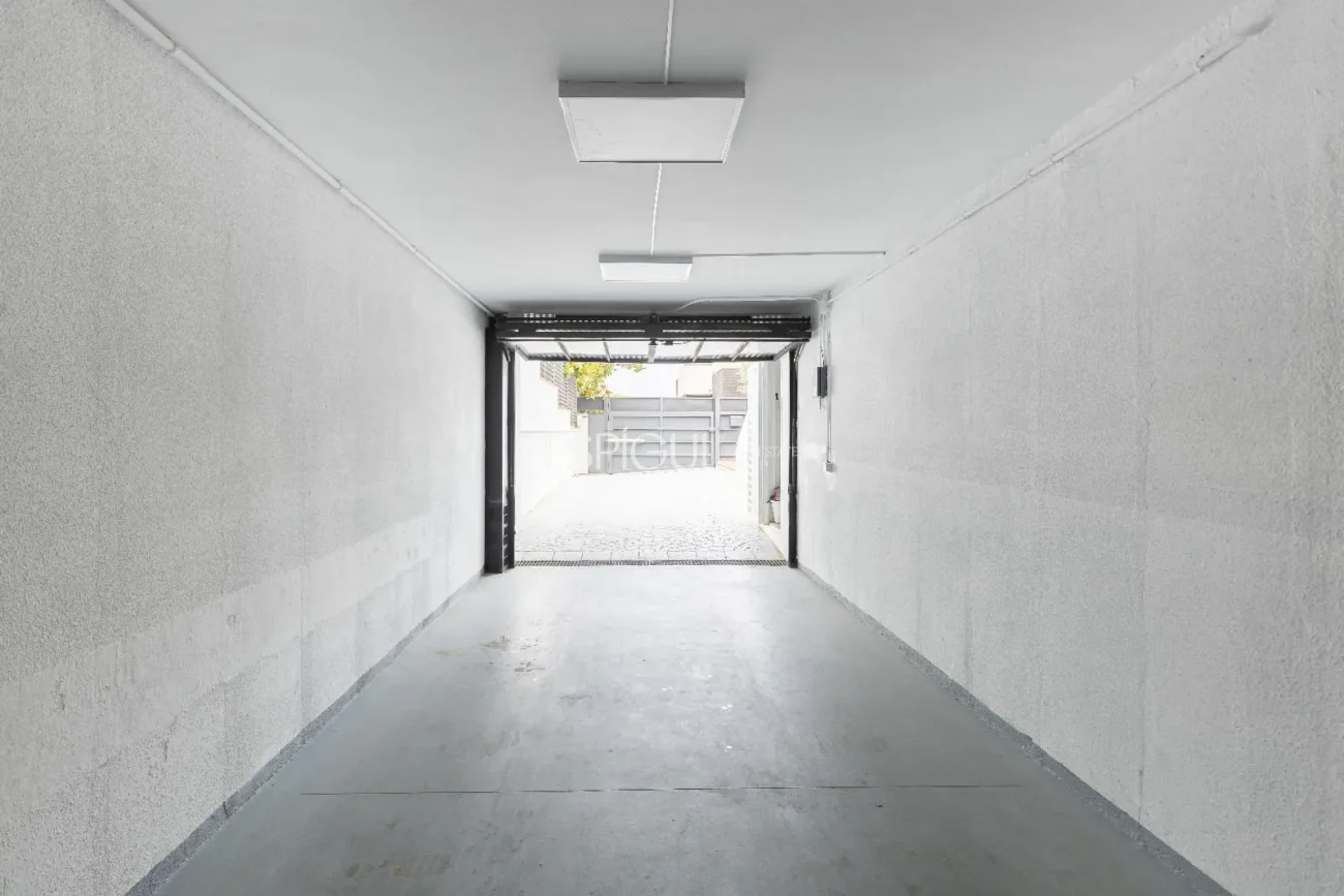 Schönes Haus mit 5 Schlafzimmern, Garten und Pool in Can Teixidó