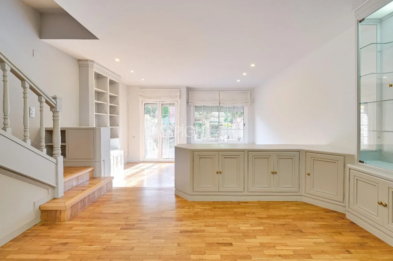 Casa Adosada en venta en Eixample