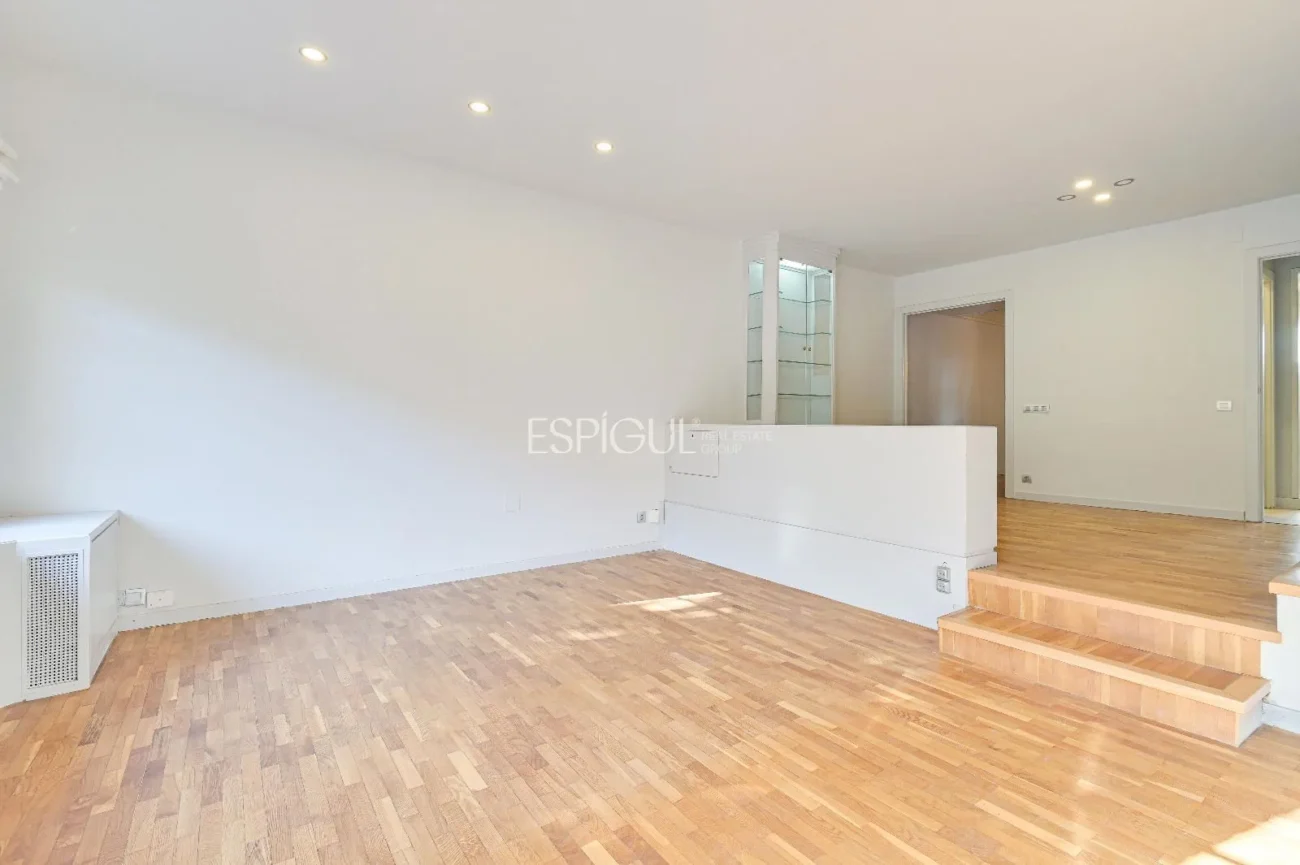 Casa Adosada en venta en Eixample