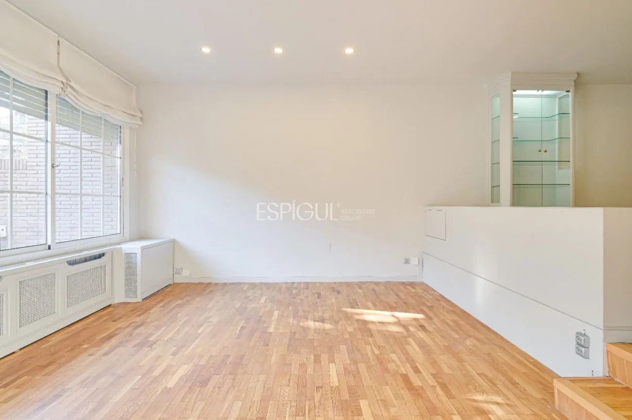 Casa Adosada en venta en Eixample