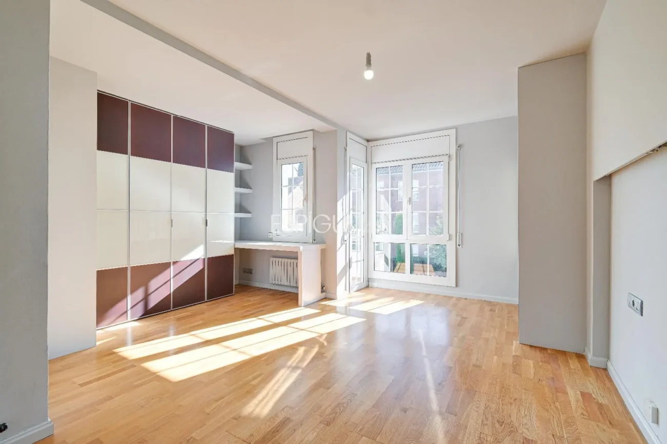 Casa Adosada en venta en Eixample