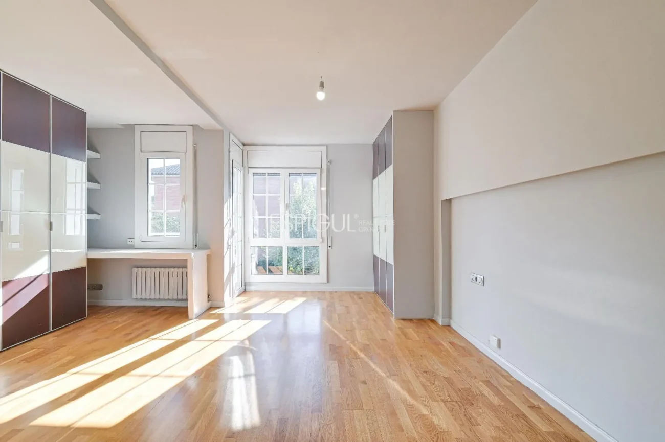 Casa Adosada en venta en Eixample