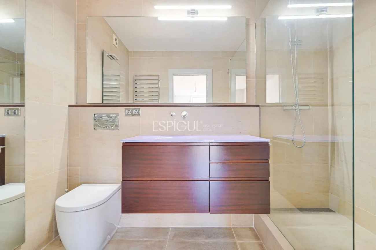 Casa Adosada en venta en Eixample