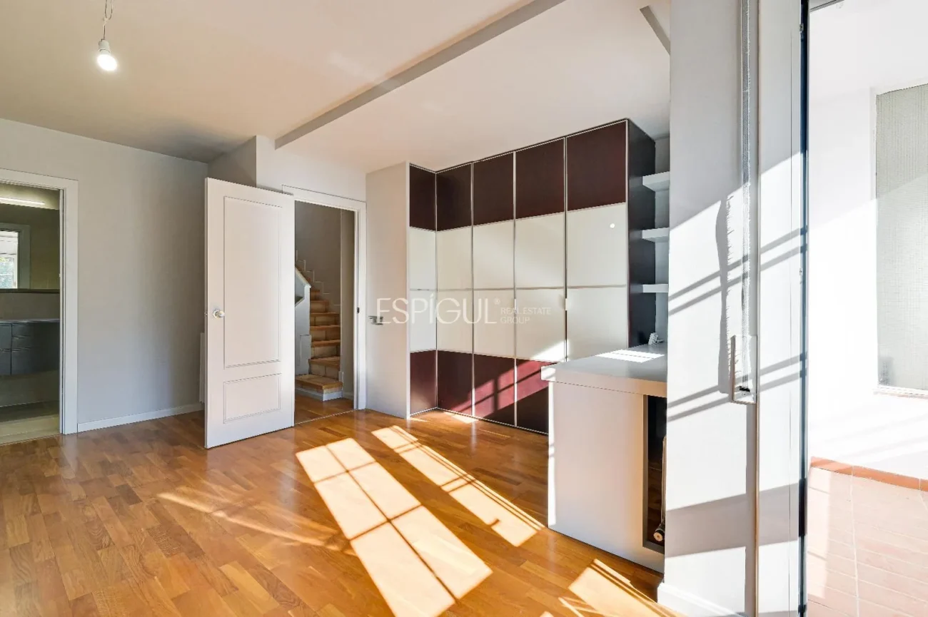 Casa Adosada en venta en Eixample