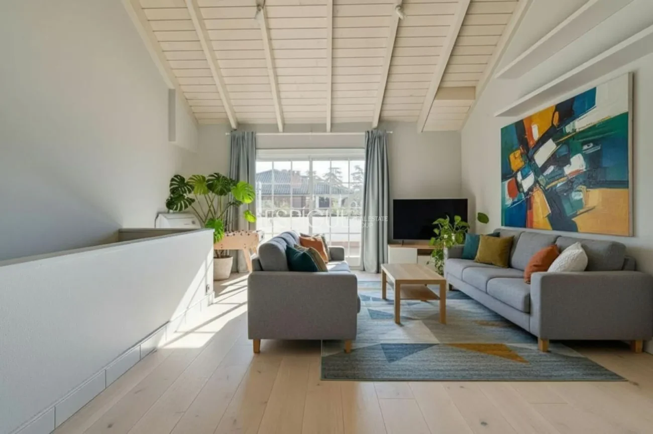 Casa Adosada en venta en Eixample