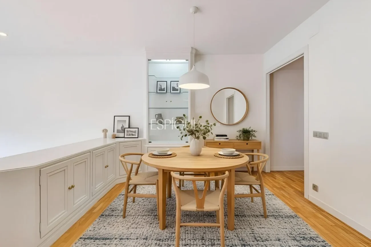 Casa Adosada en venta en Eixample