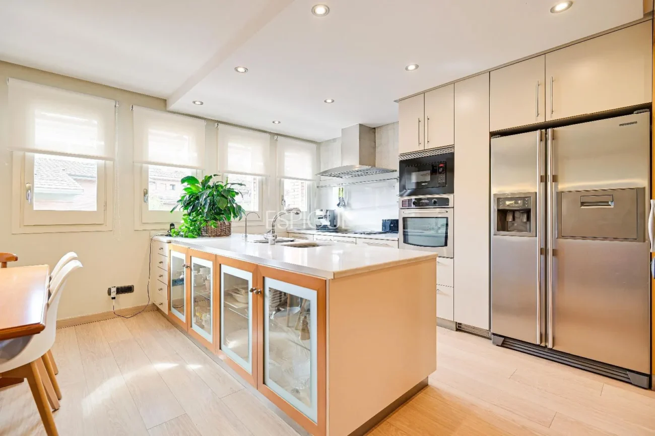 Casa adossada en venda al Parc Central