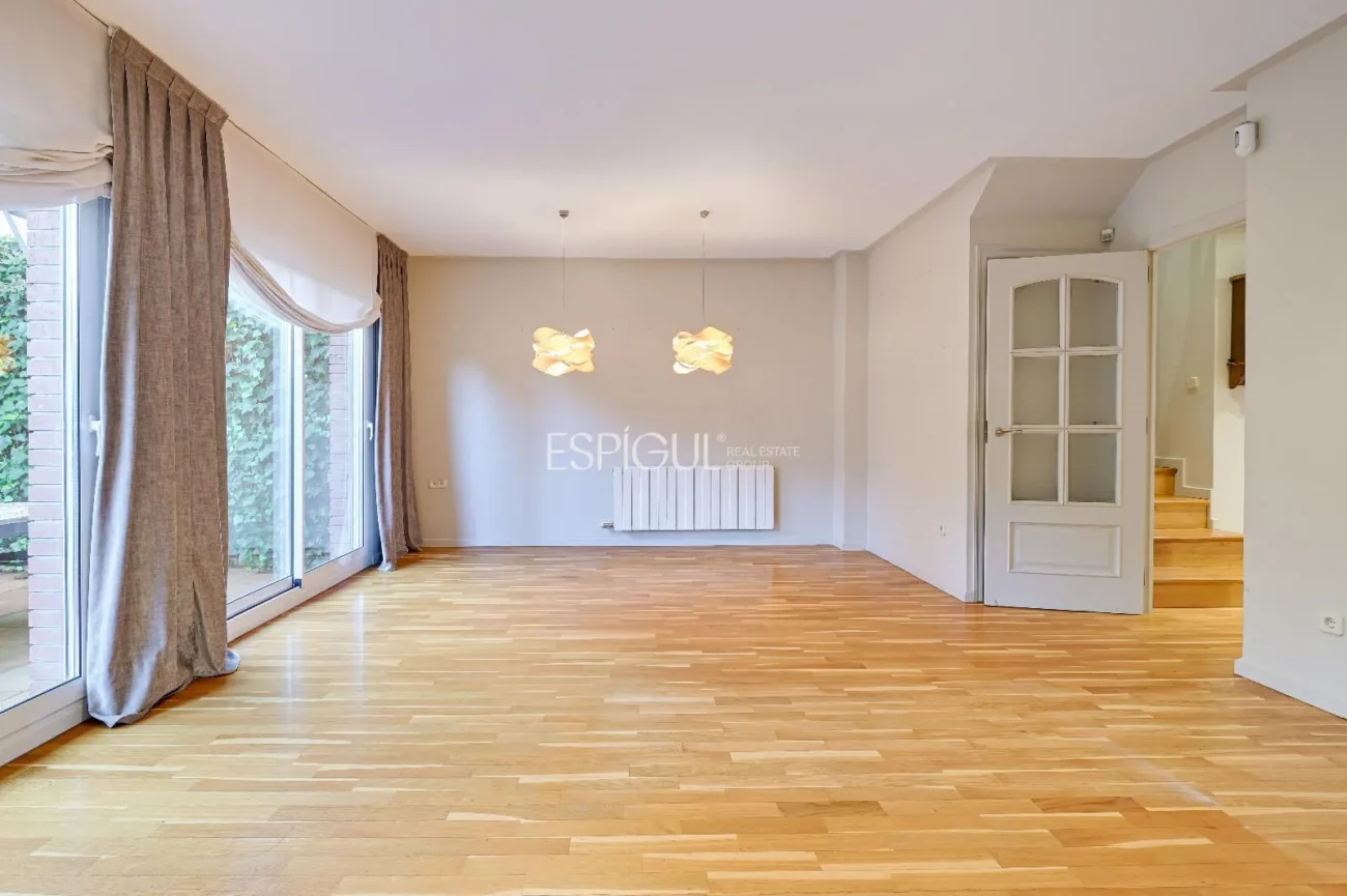 Townhouse for Sale in Parc Central