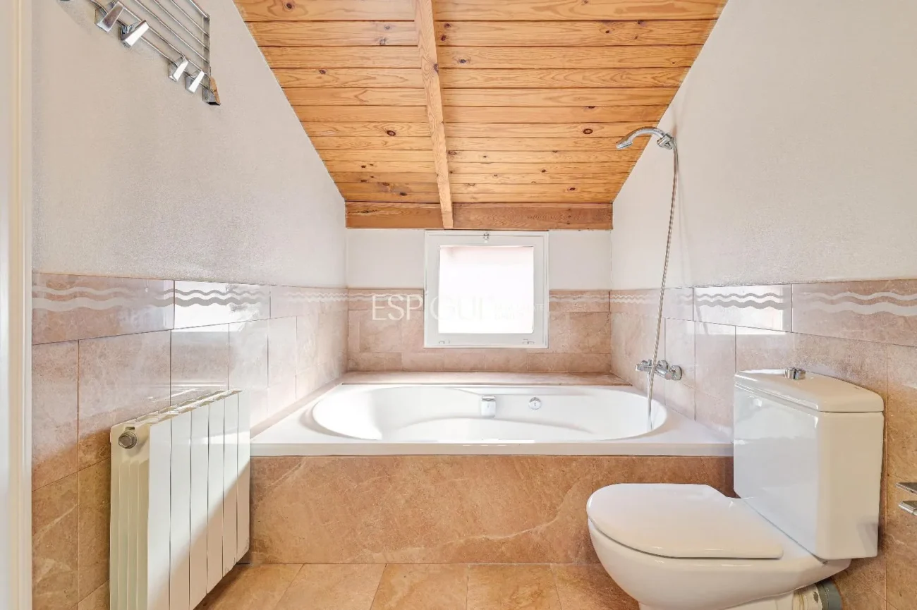 Townhouse for Sale in Parc Central