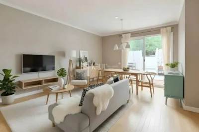 Casa adossada reformada en venda a Sant Domènec