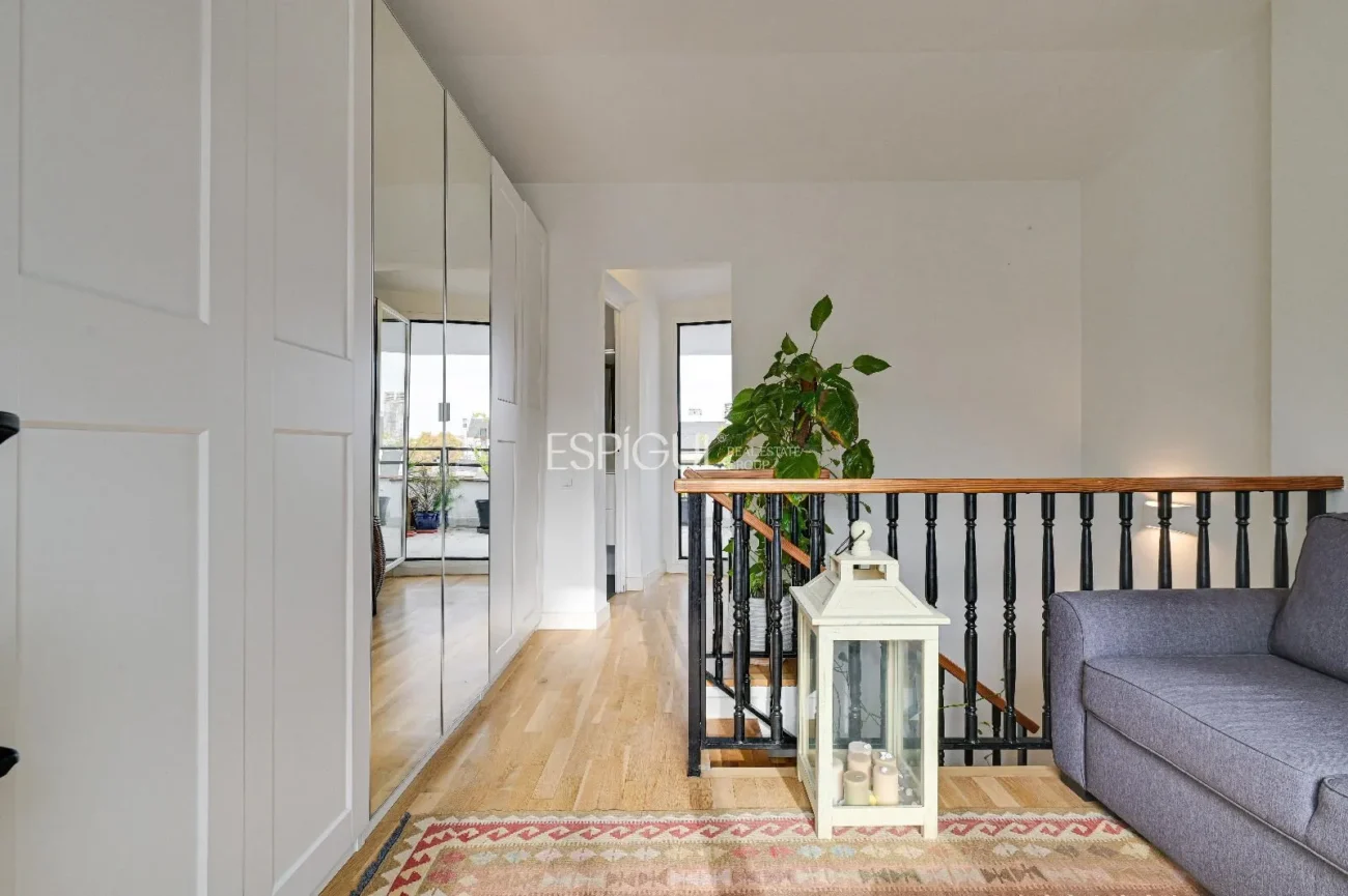 Casa adossada reformada en venda a Sant Domènec