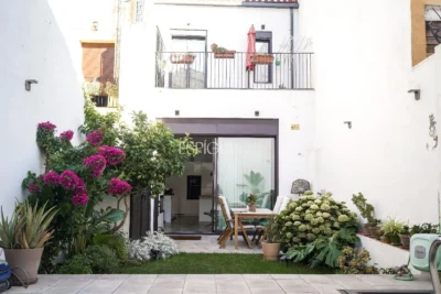 Maison avec piscine et place de parking au centre de Mataró