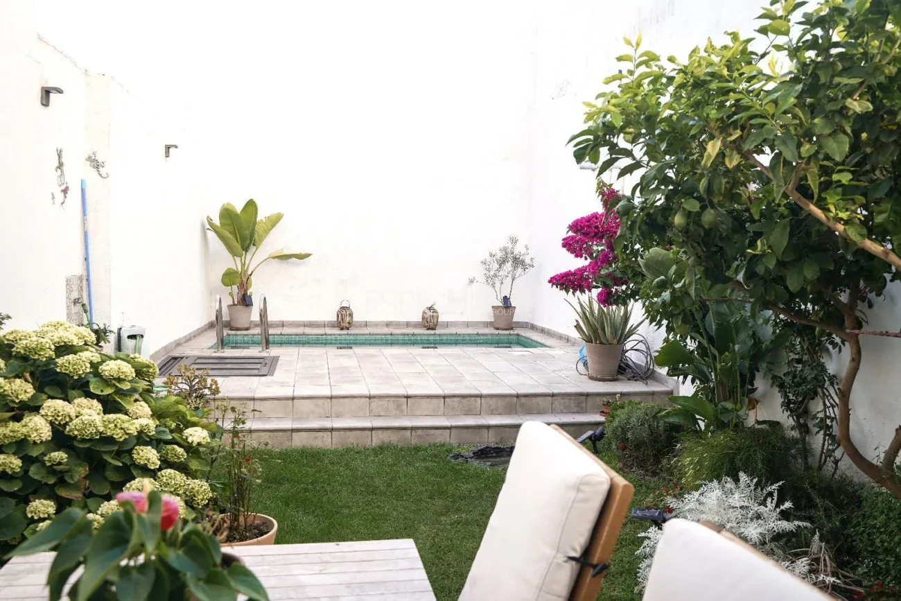 Maison avec piscine et place de parking au centre de Mataró