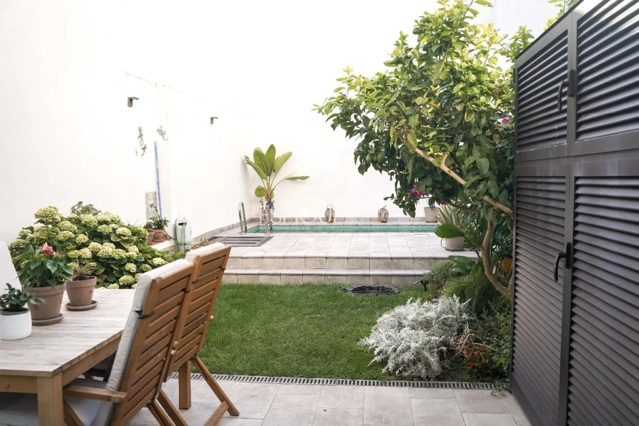 Maison avec piscine et place de parking au centre de Mataró