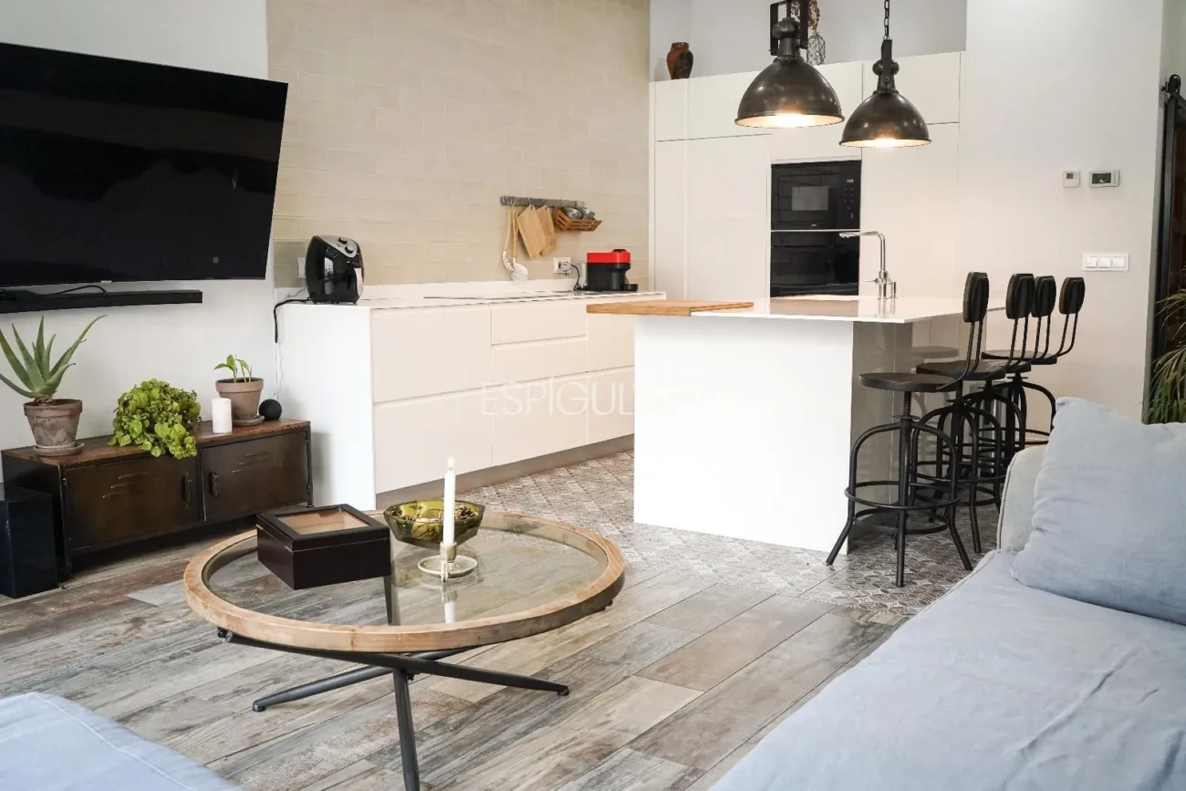 Maison avec piscine et place de parking au centre de Mataró