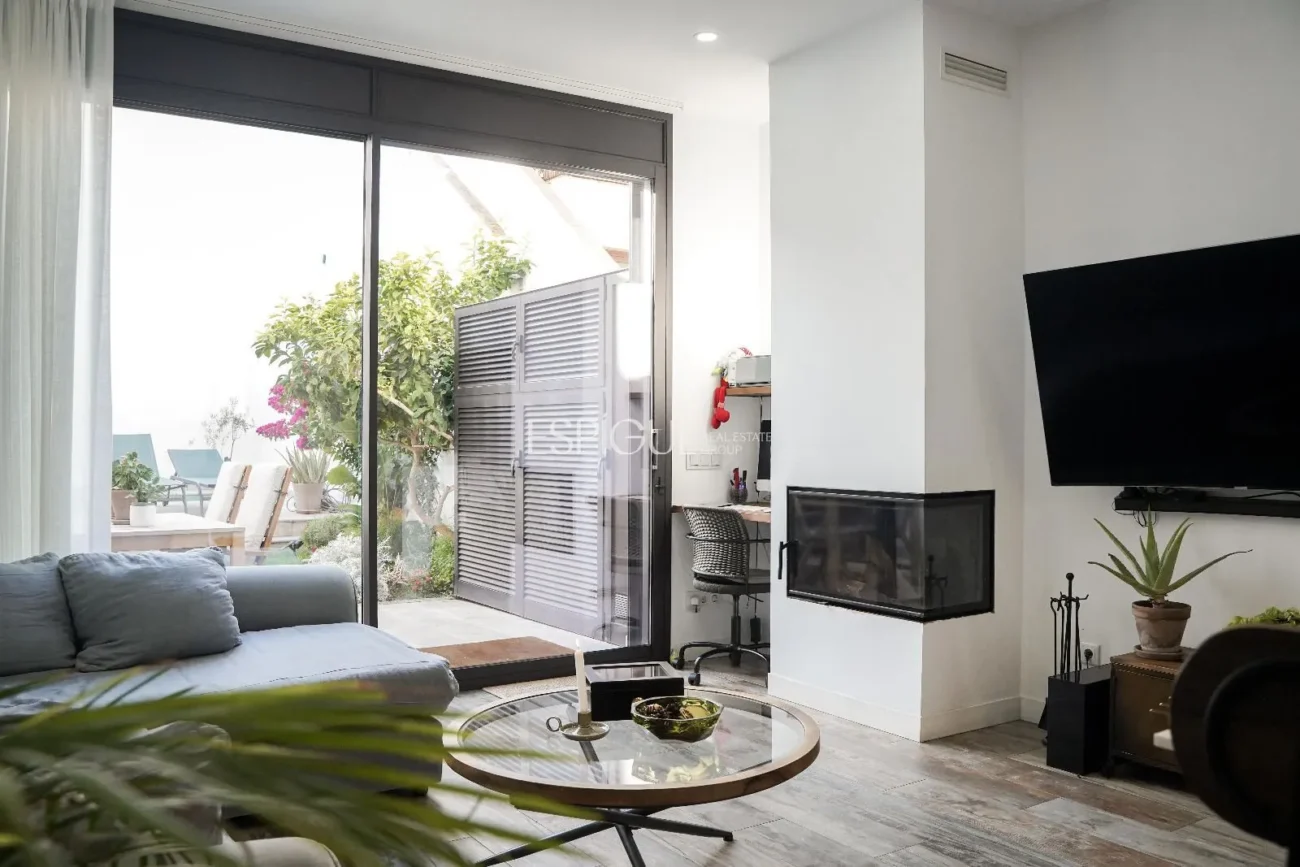 Maison avec piscine et place de parking au centre de Mataró