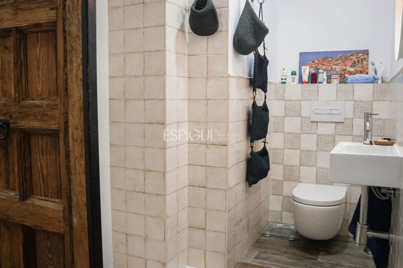 Maison avec piscine et place de parking au centre de Mataró