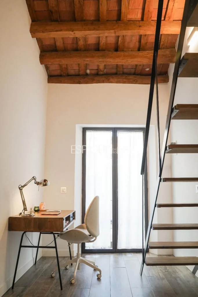 Maison avec piscine et place de parking au centre de Mataró