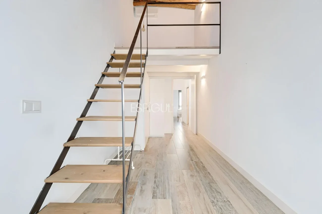 Casa amb piscina i plaça d’aparcament al centre de Mataró