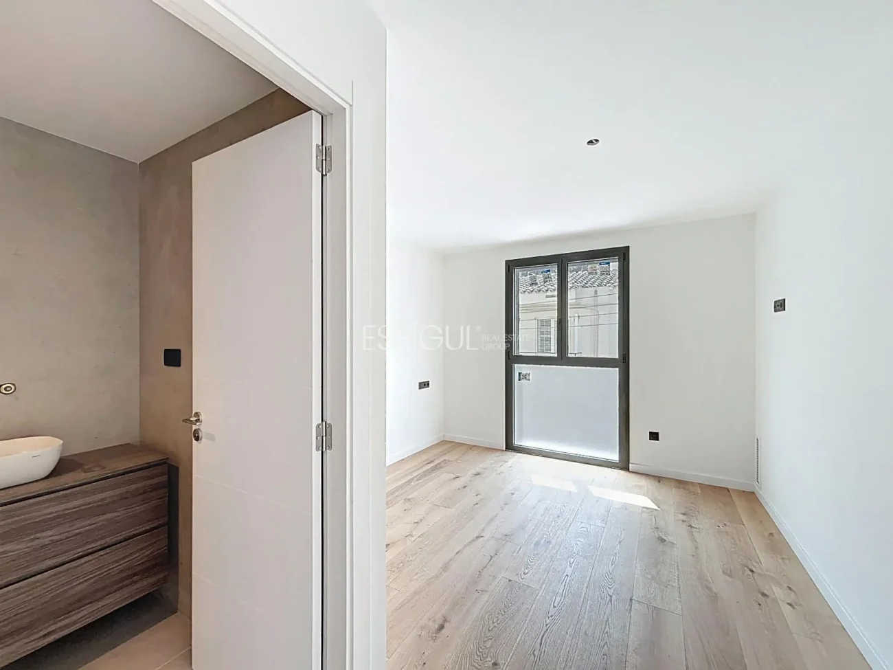 Neubauhaus im Zentrum von Arenys de Munt mit Terrasse, Aufzug und hochwertiger Ausstattung