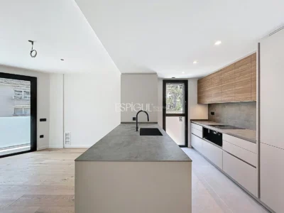 Neubauhaus im Zentrum von Arenys de Munt mit Terrasse, Aufzug und hochwertiger Ausstattung