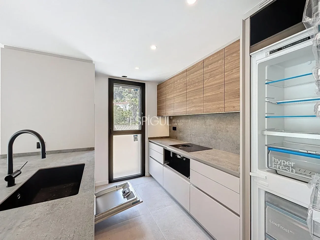 Neubauhaus im Zentrum von Arenys de Munt mit Terrasse, Aufzug und hochwertiger Ausstattung