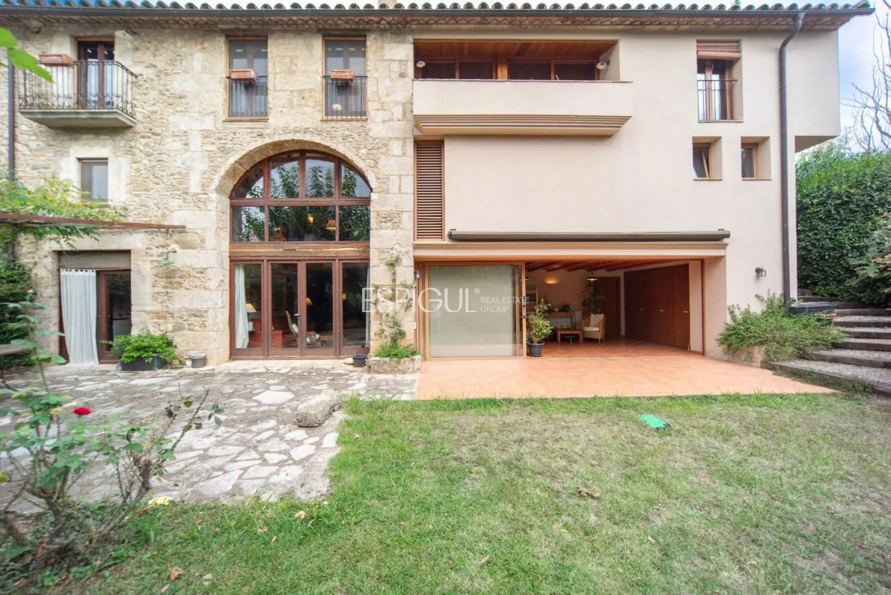 Casa de pueblo en Palol de Revardit