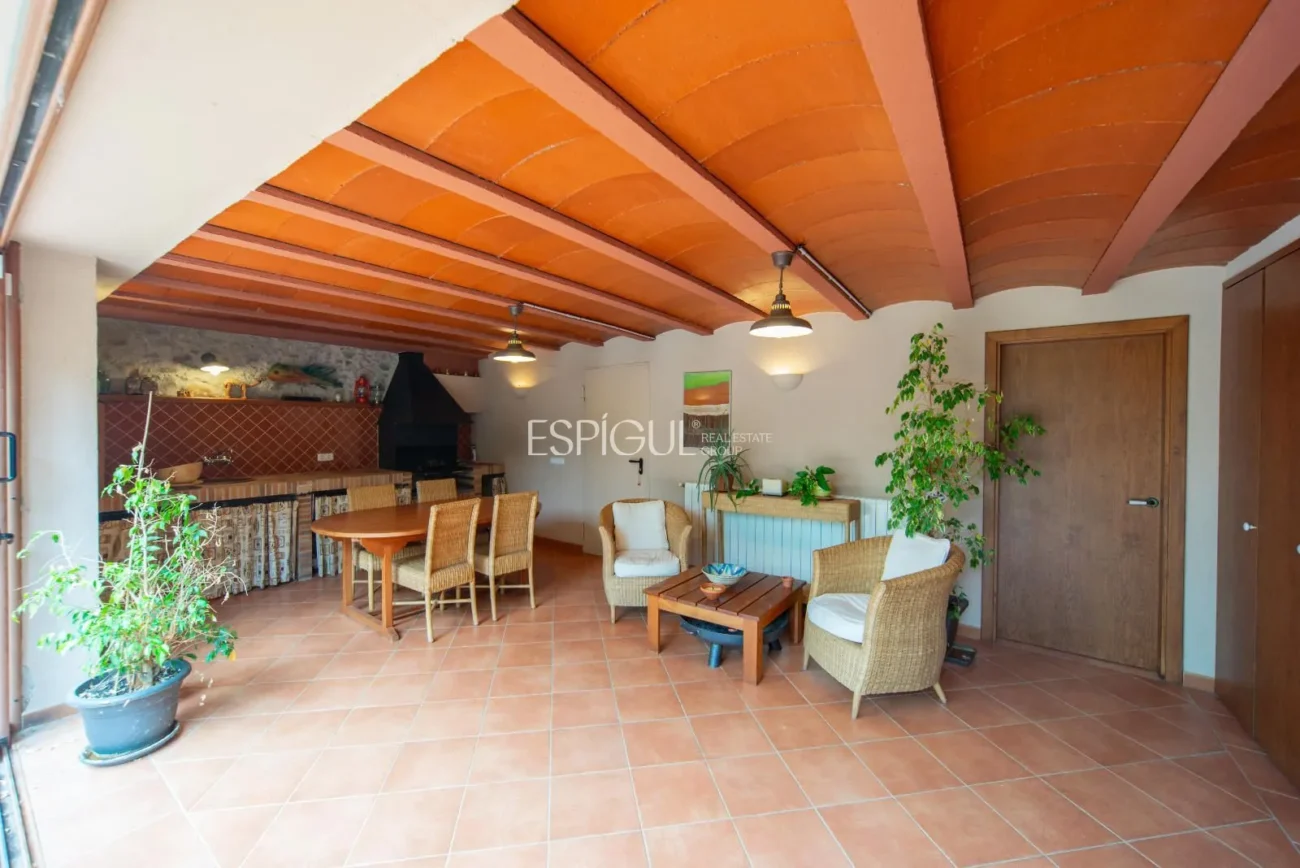 Casa de pueblo en Palol de Revardit