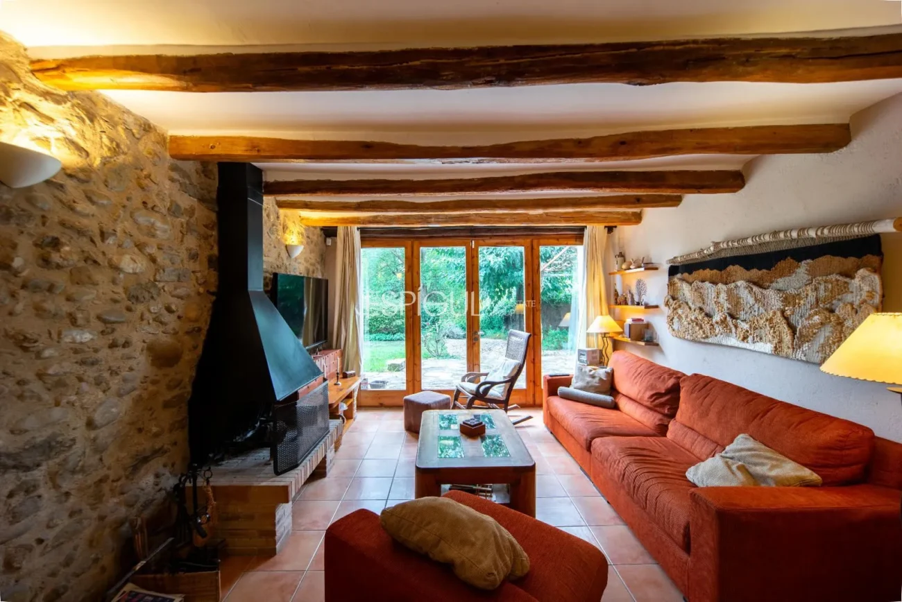 Casa de pueblo en Palol de Revardit