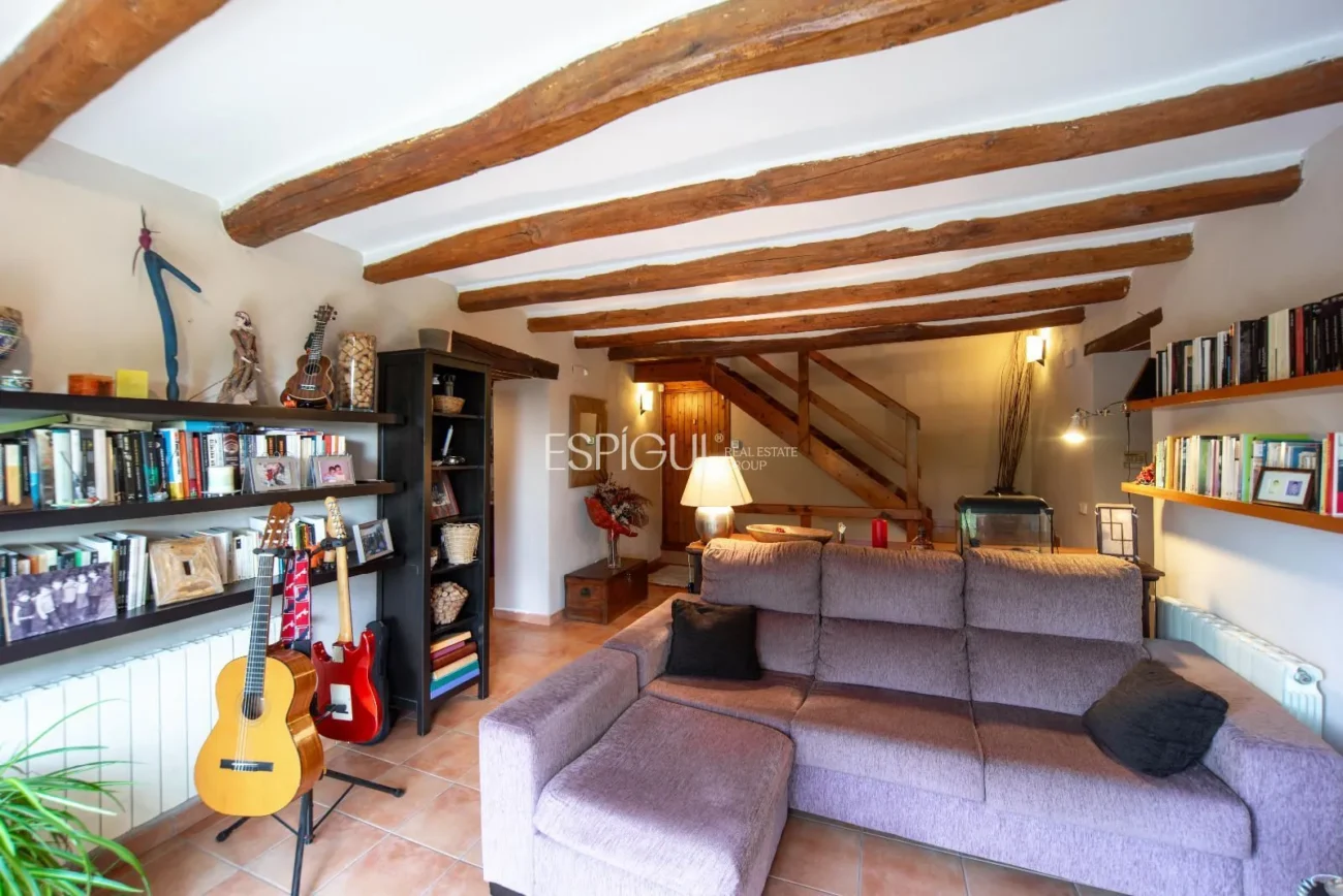 Casa de pueblo en Palol de Revardit