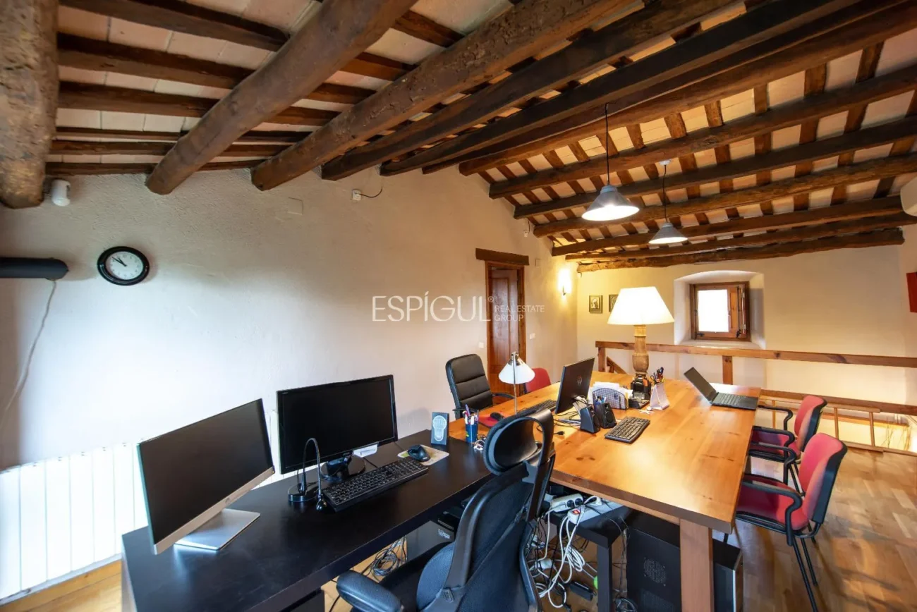 Casa de pueblo en Palol de Revardit