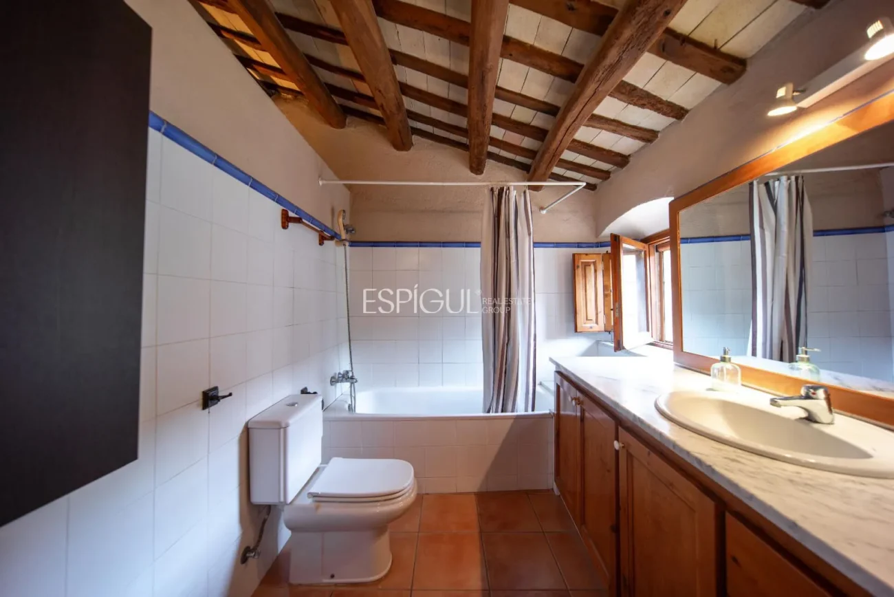 Casa de pueblo en Palol de Revardit