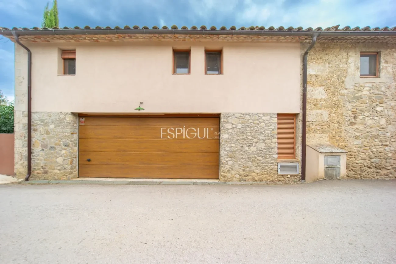 Casa de pueblo en Palol de Revardit