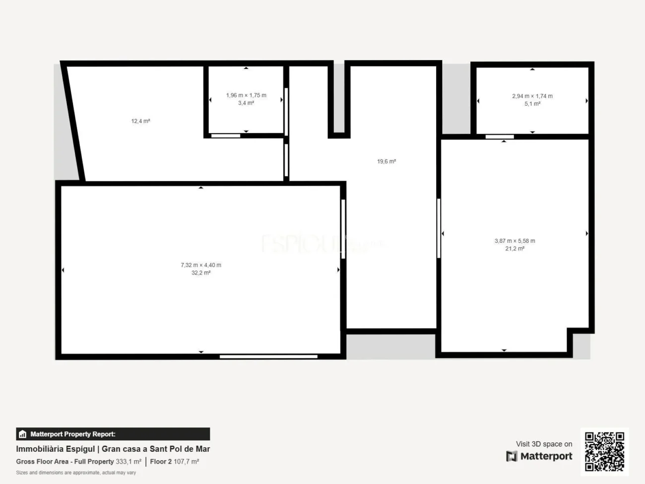 Casa de reciente construcción, con 5 habitaciones y amplio jardín en Sant Pol de Mar