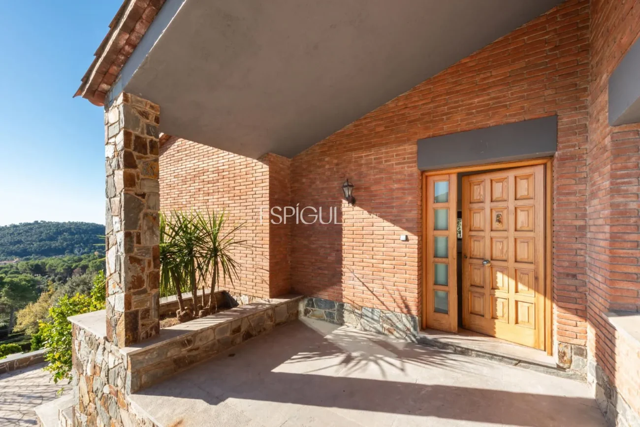 Maison à vendre avec vue panoramique à Cavall Bernat, Matadepera