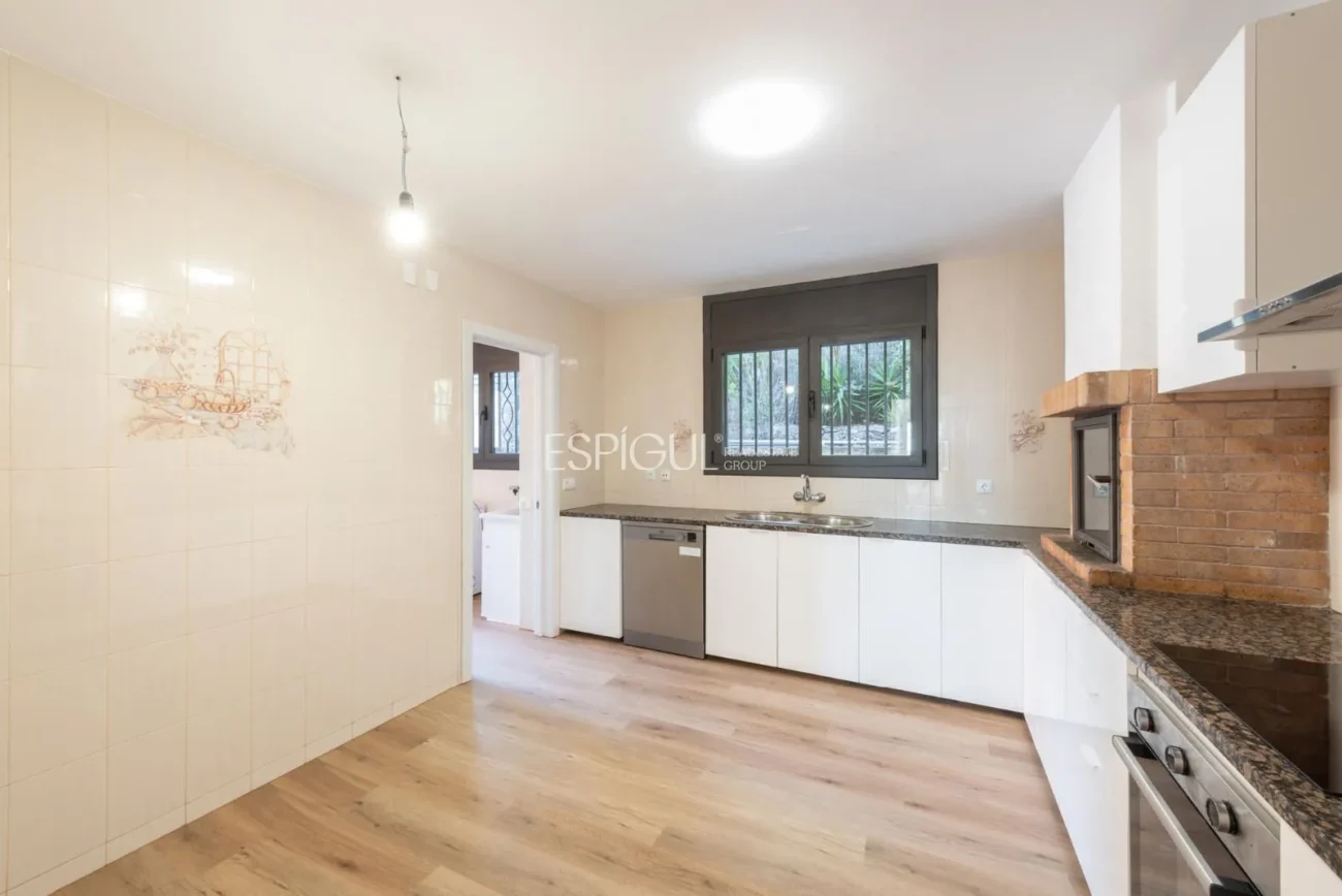 Maison à vendre avec vue panoramique à Cavall Bernat, Matadepera