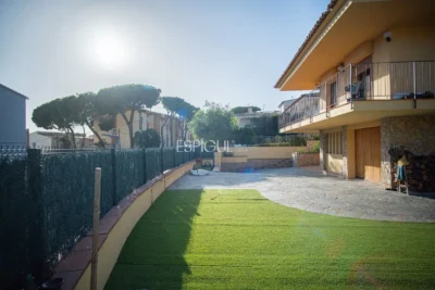 Haus zu verkaufen in Fanals