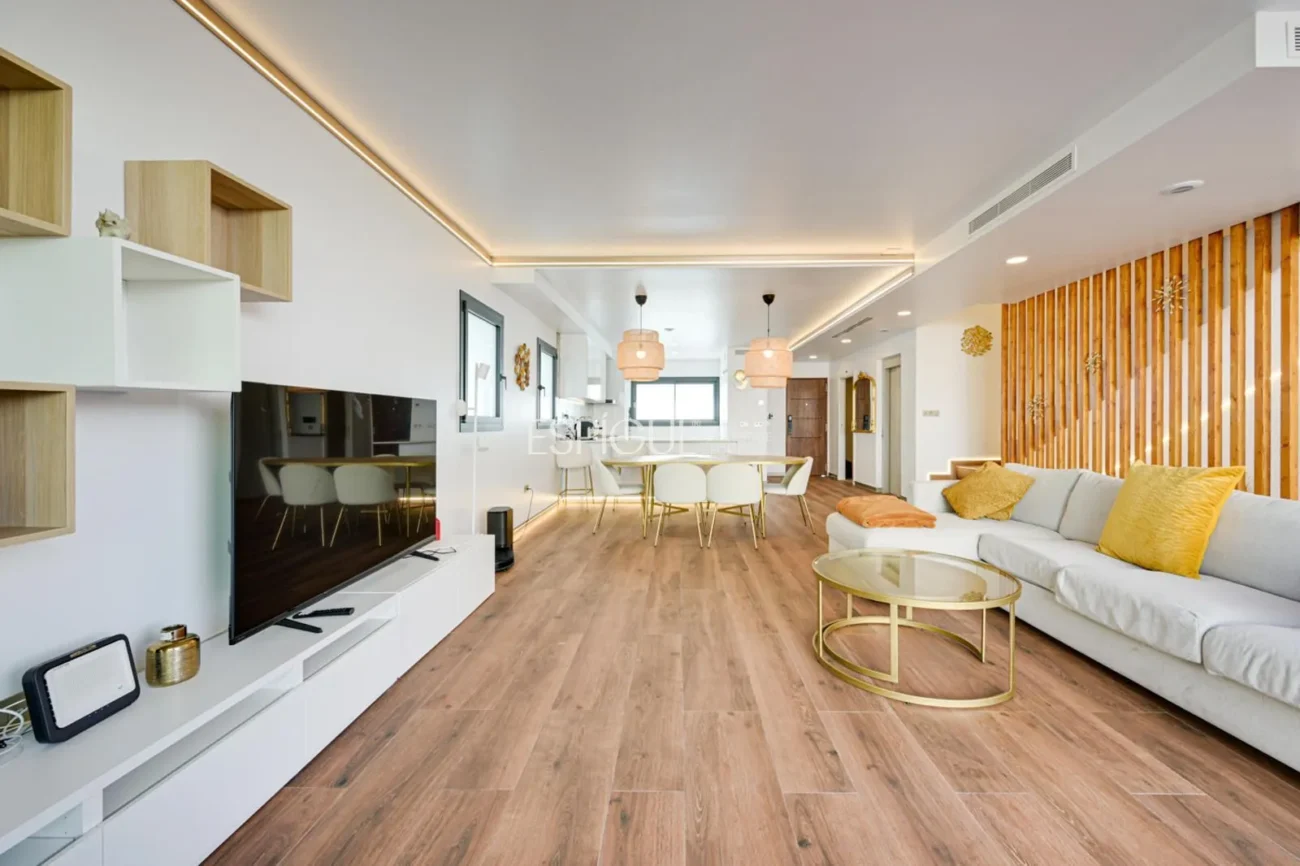 Casa pareada de obra nueva con vistas al mar en Montgat