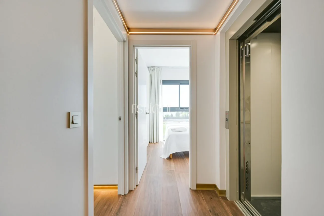 Casa pareada de obra nueva con vistas al mar en Montgat