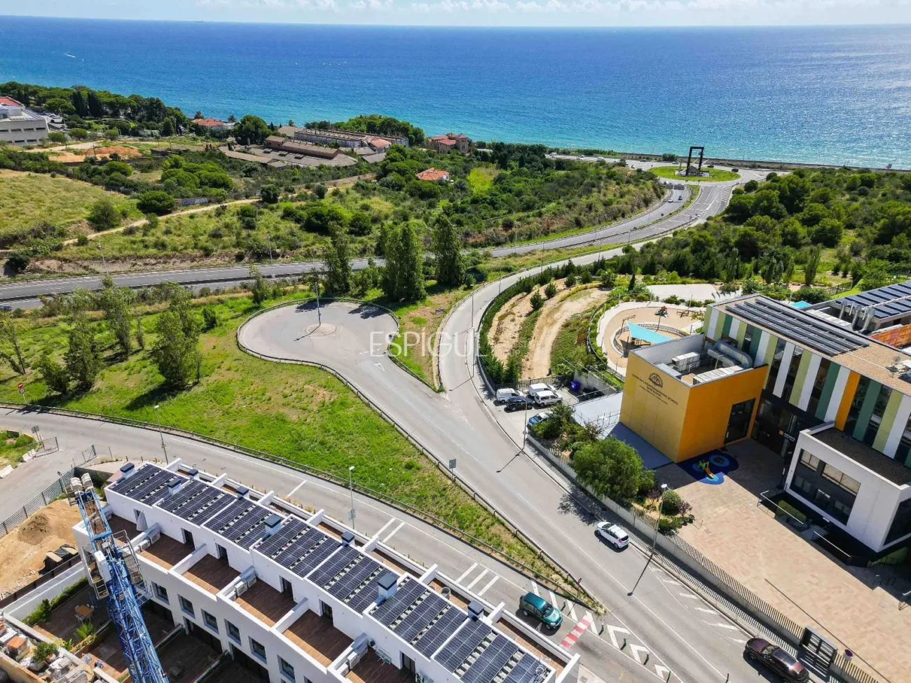 Casa pareada de obra nueva con vistas al mar en Montgat